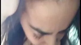 Una ragazza russa è  ...