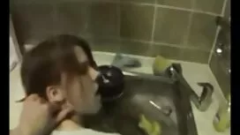 Tie palla e sedersi  ...