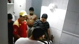 Aaralyn Barra sorpre ...
