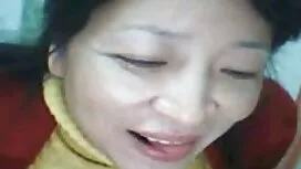 Ragazza avendo sesso ...