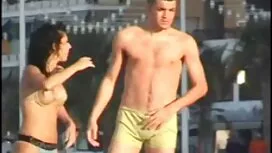 Brutale bell'uomo ne ...