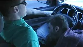 Bionda matura si mas ...